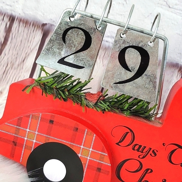 Christmas Countdown Wooden Red Farm Truck Galvanized Metal Number Decor - Picture 5 of 13